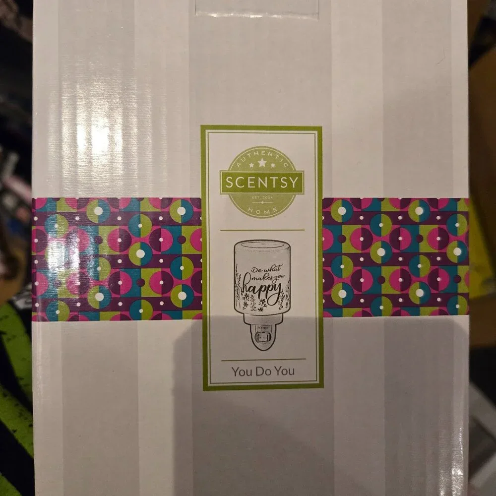 NIB Scentsy "You Do You" Mini Plug In Wax Warmer - Picture 3 of 3